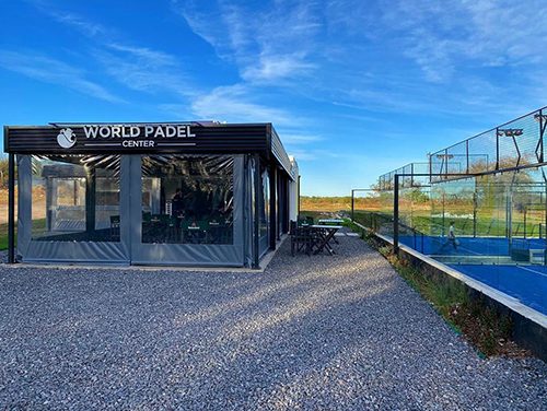 World Padel Center, cancha de pádel a minutos de Murmullos de Sueño